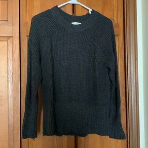 Gray crew neck sweater